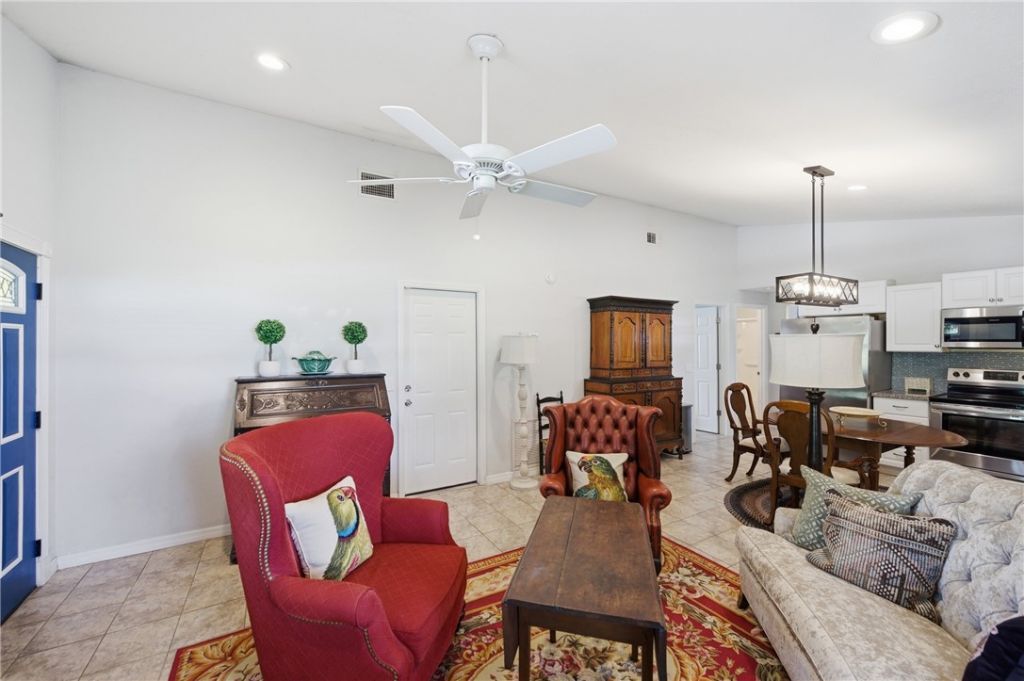 1845 13th Place Sw, Vero Beach, FL 32962 Photo