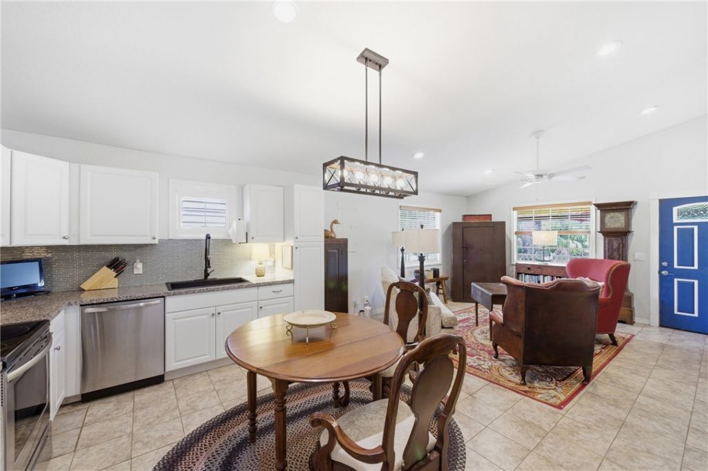1845 13th Place Sw, Vero Beach, FL 32962 Photo