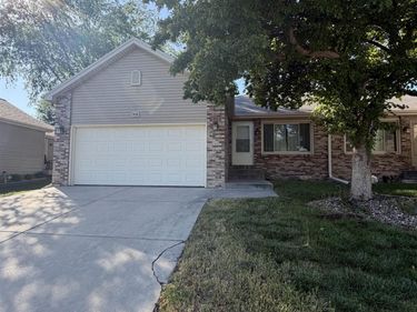 908 Newport Boulevard , Lincoln, NE 68521