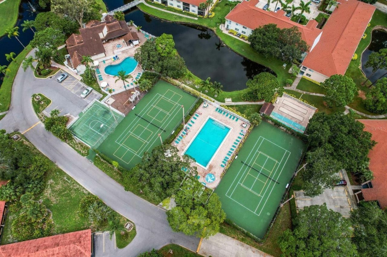 4425 45th Avenue W, Unit 101, Bradenton, FL 34210 Photo