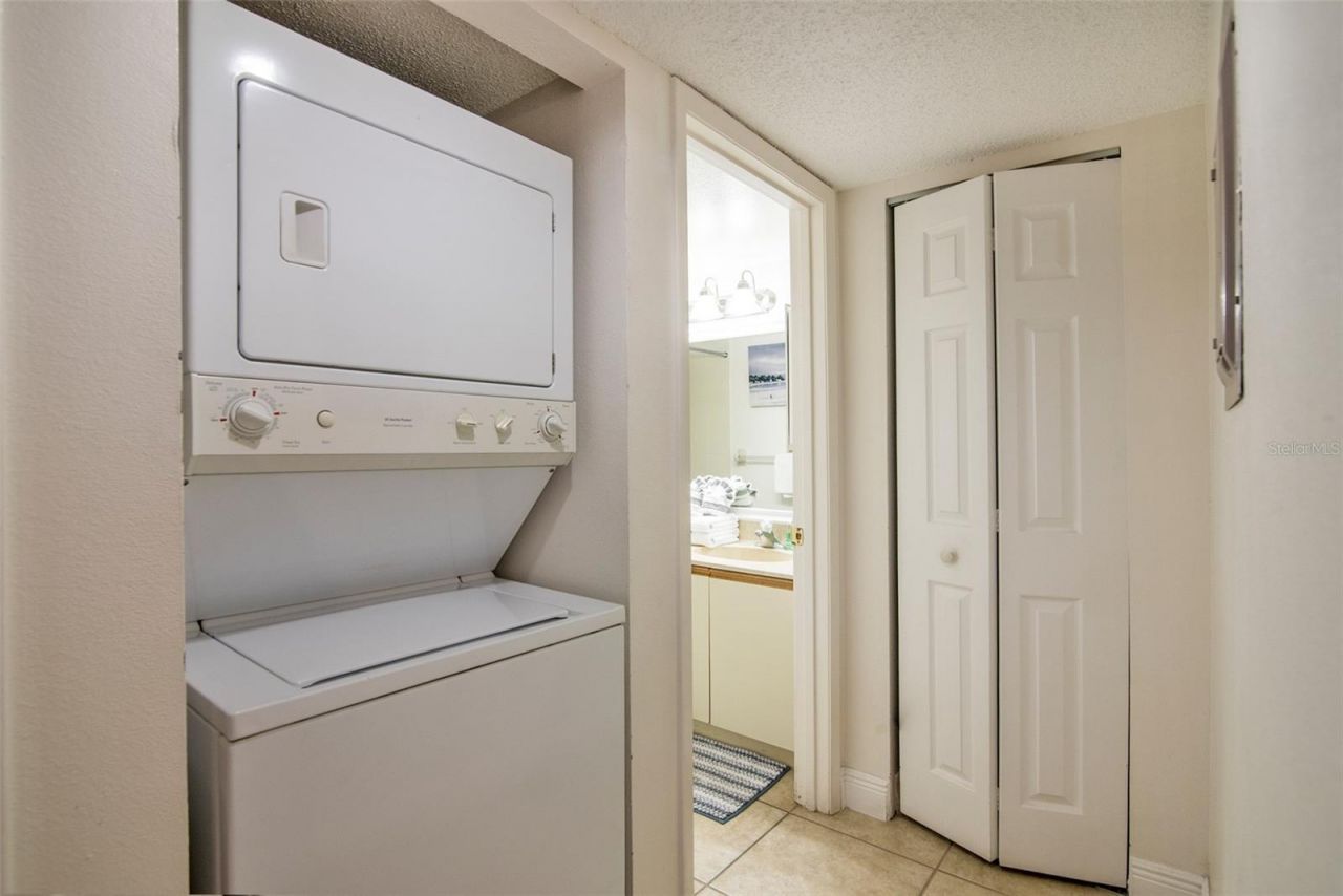 4425 45th Avenue W, Unit 101, Bradenton, FL 34210 Photo