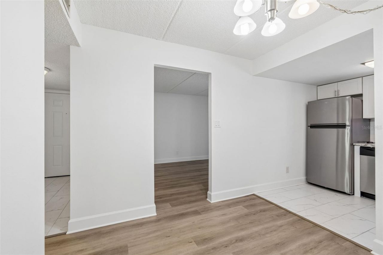 8460 13th Street N, Unit B, Saint Petersburg, FL 33702 Photo