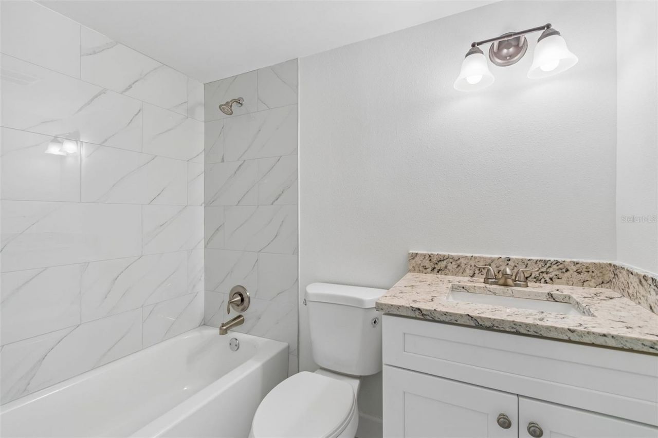 8460 13th Street N, Unit B, Saint Petersburg, FL 33702 Photo