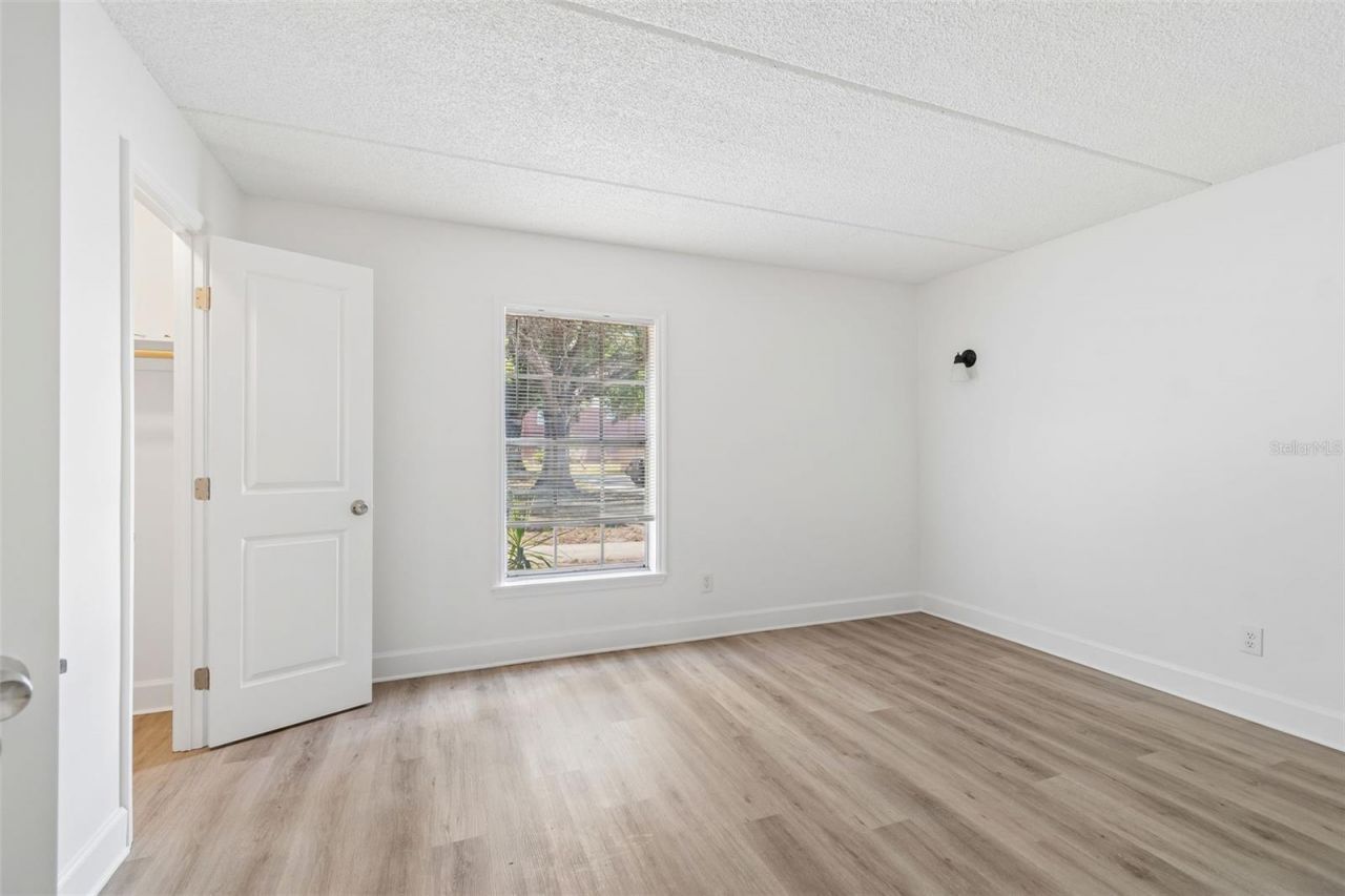8460 13th Street N, Unit B, Saint Petersburg, FL 33702 Photo