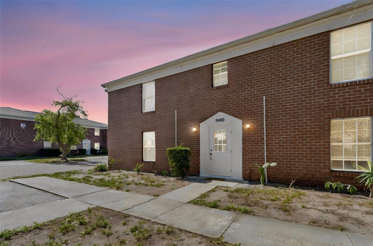 8460 13th Street N, Unit B, Saint Petersburg, FL 33702 Photo
