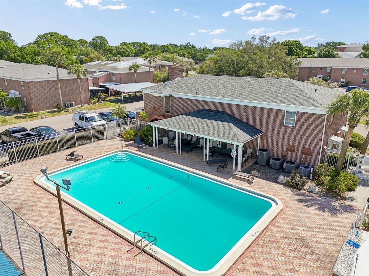 8460 13th Street N, Unit B, Saint Petersburg, FL 33702 Photo