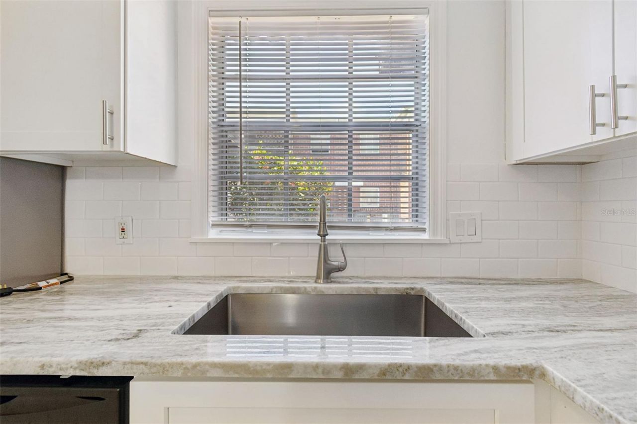 8460 13th Street N, Unit B, Saint Petersburg, FL 33702 Photo
