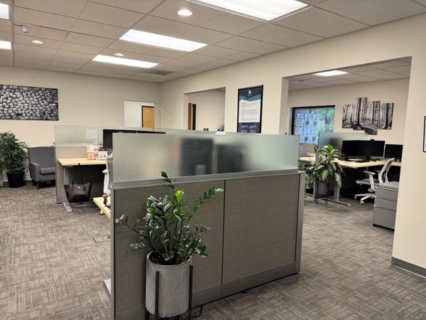 3512 Excel Drive, Unit 103 & 107, Medford, OR 97504
