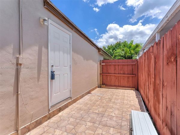 Unit 2, Miami, FL 33165
