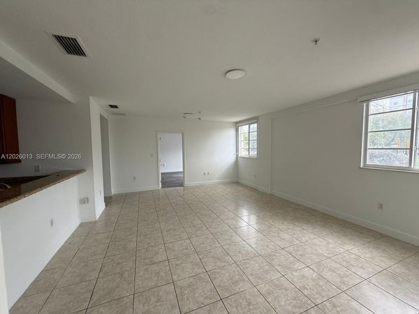 107 Mendoza Ave , Unit 201, Coral Gables, FL 33134