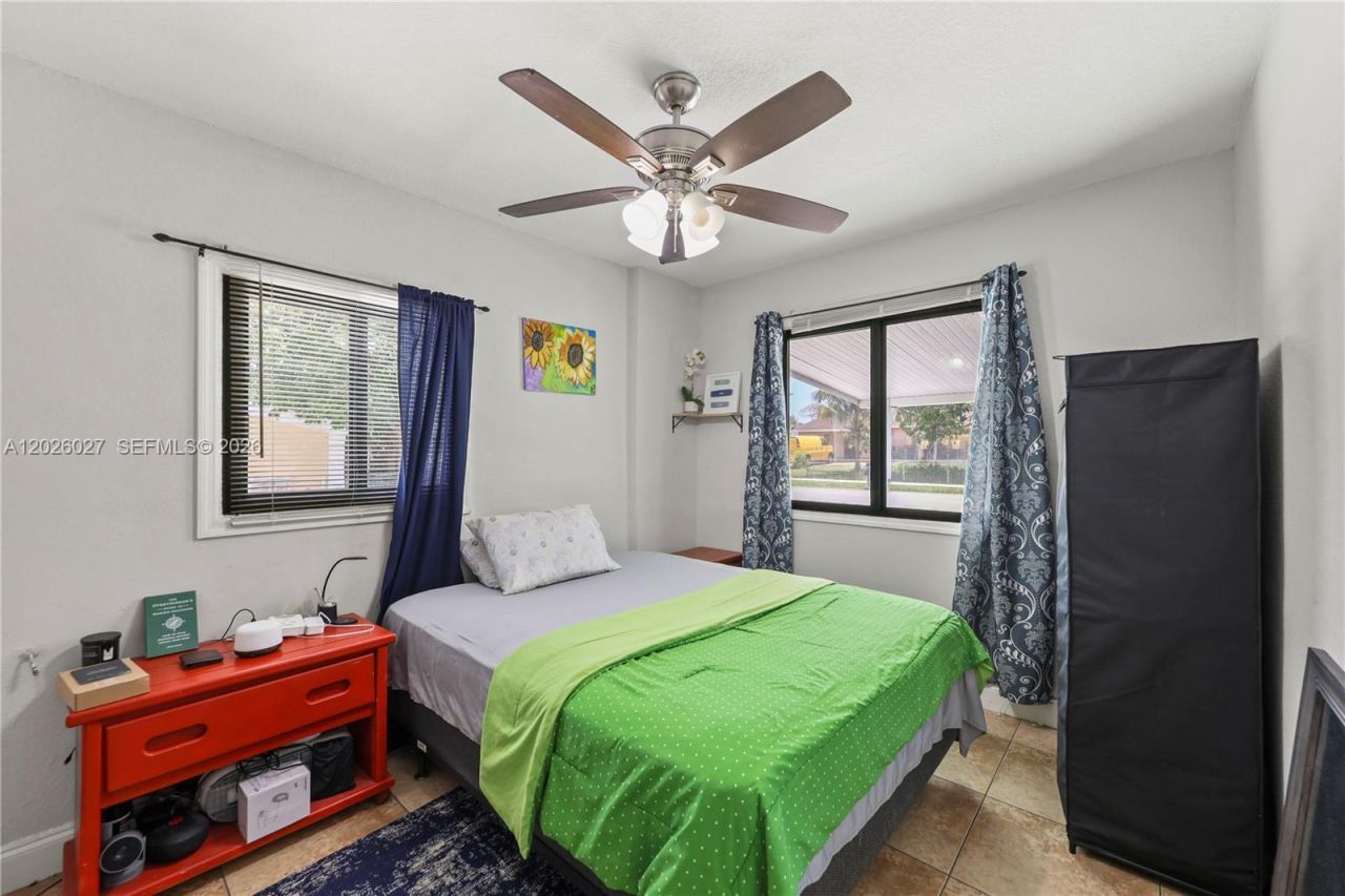 1611 SW 67th Ave , North Lauderdale, FL 33068 Photo