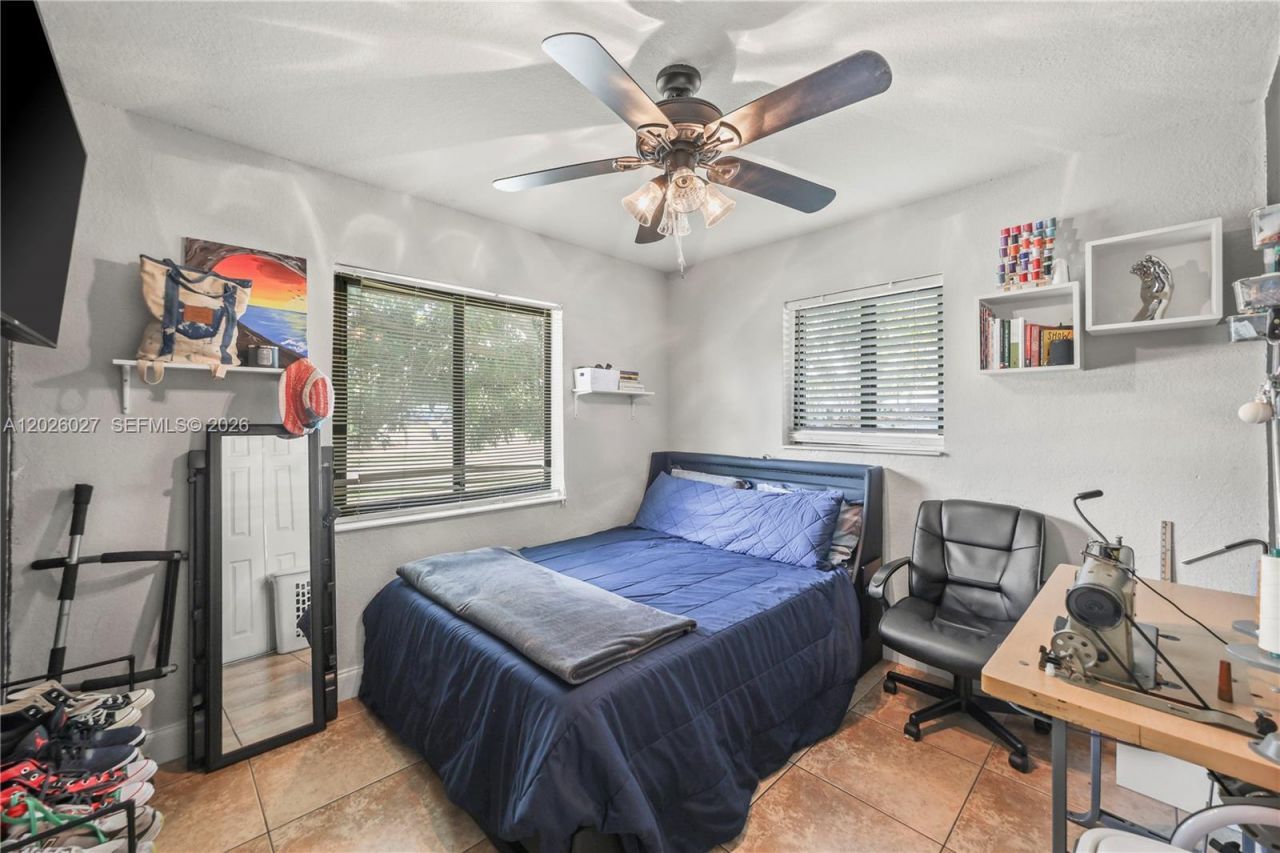1611 SW 67th Ave , North Lauderdale, FL 33068 Photo