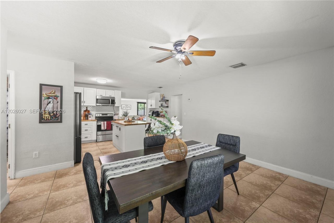 1611 SW 67th Ave , North Lauderdale, FL 33068 Photo
