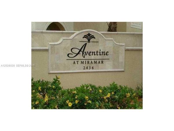 2564 Centergate Dr , Unit 106, Miramar, FL 33025