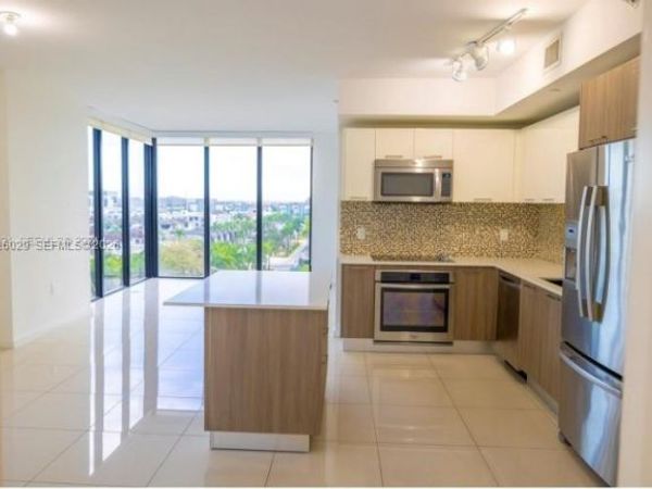 5252 NW 85th Ave , Unit 601, Doral, FL 33166