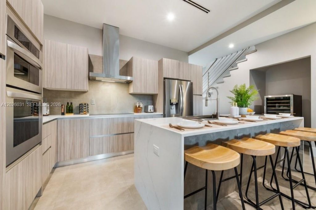 3379 William Ave , Miami, FL 33133 Photo