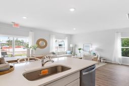 709 Galivant Drive photo 4