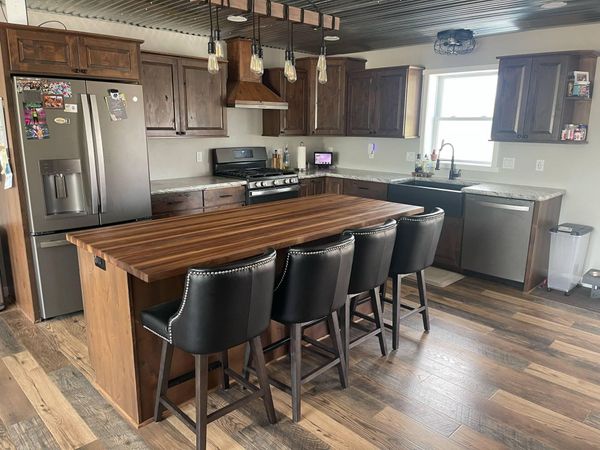 7557 Loop Road, Posen, MI 49776