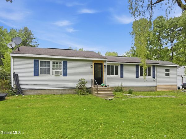 364 County Route 410, Westerlo, NY 12193