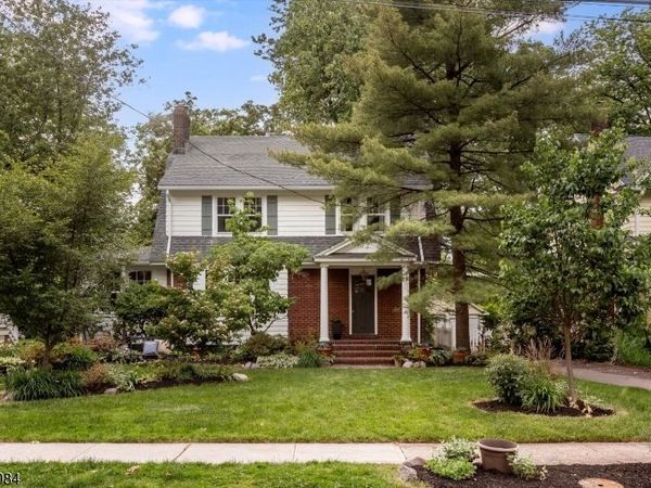 15 Bowdoin St, Maplewood, NJ 07040