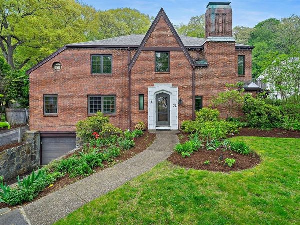 72 Beverly Road, Brookline, MA 02467