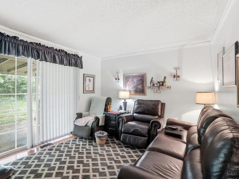 942 Goodhue Circle, Forest Park, OH 45250 Photo 14