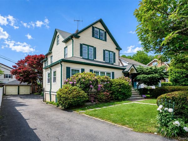 82 Clove Road, New Rochelle, NY 10801