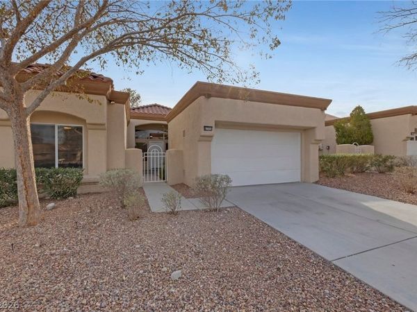 8705 Prairie Hill Drive , Las Vegas, NV 89134