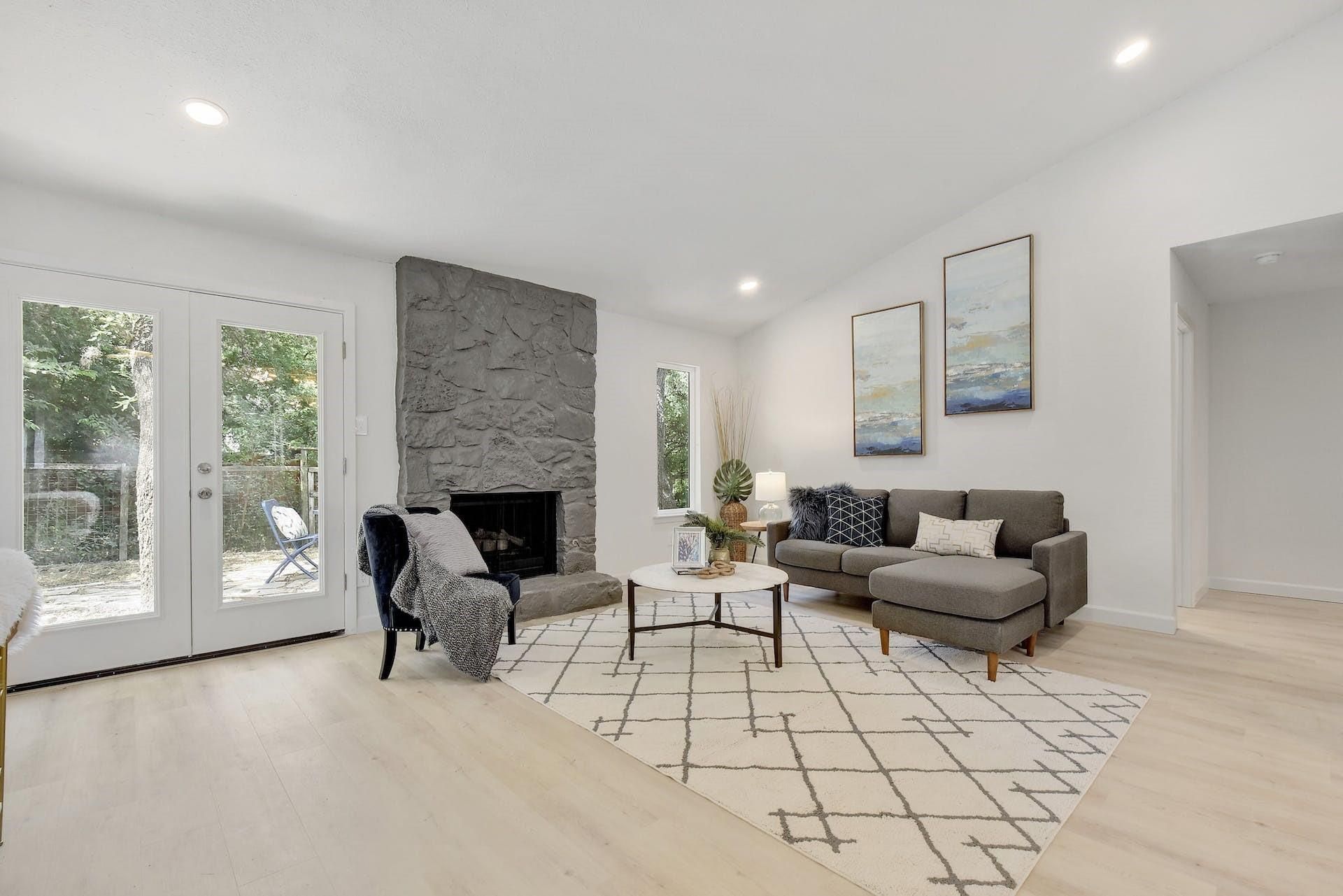 4011 Eskew Dr, Austin, TX 78749 Main Photo