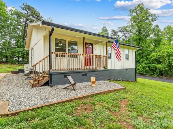 825 S Creek Road , Nebo, NC 28761