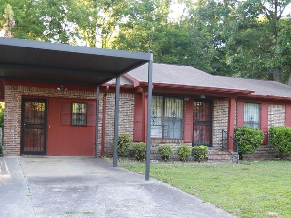 3205 Delicado Drive, Huntsville, AL 35810