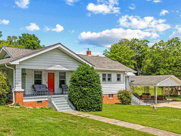 311 8th Street NW, Fort Payne, AL 35967