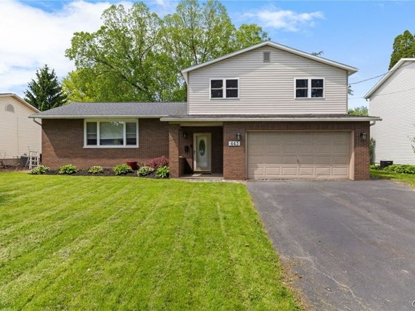 443 Jewell Drive , Liverpool, NY 13088