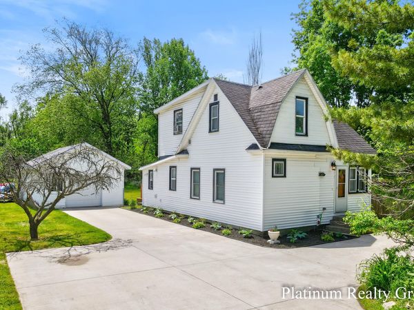 736 4 Mile Road NE, Grand Rapids, MI 49525