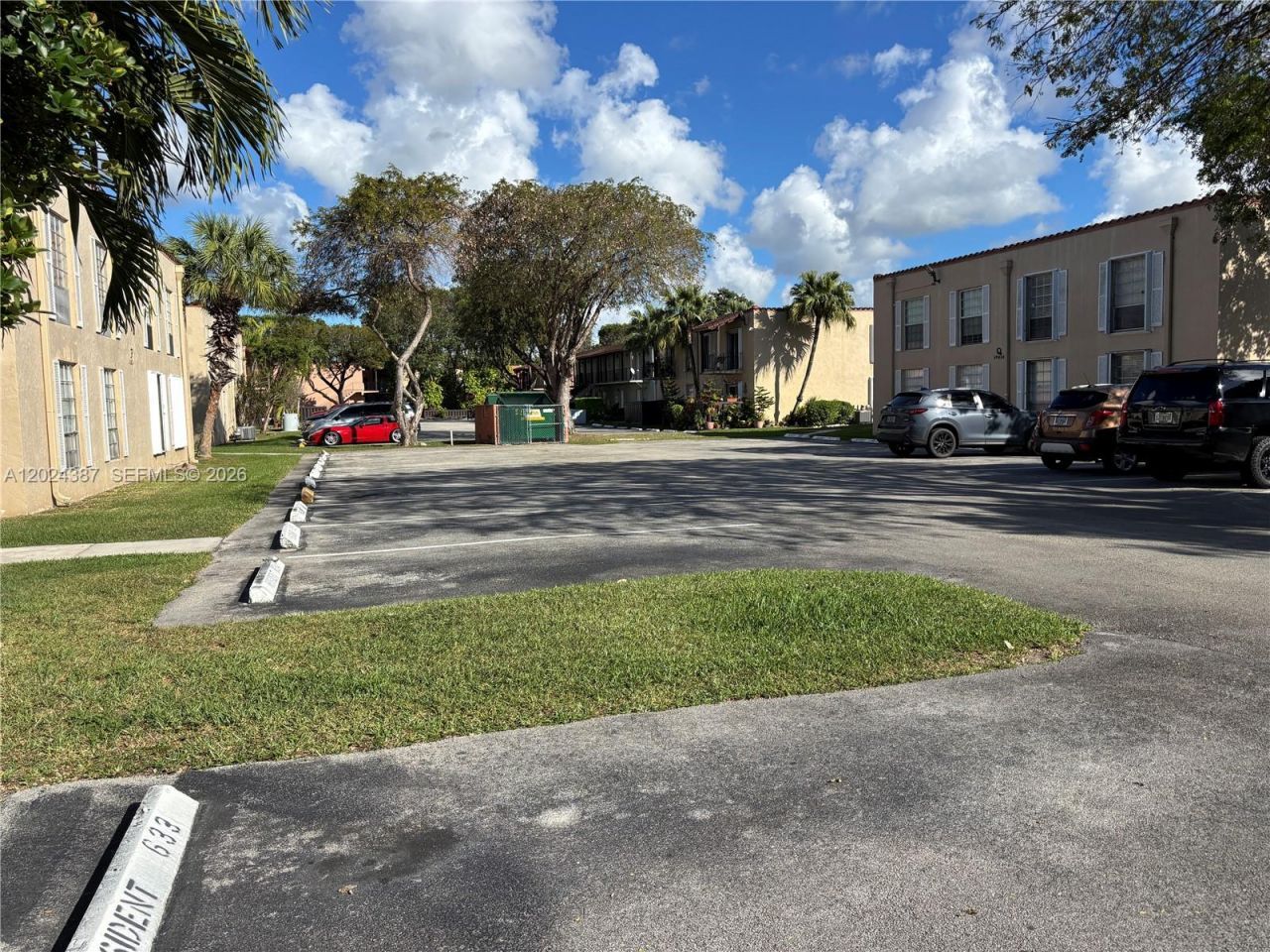 10806 N Kendall Dr , Unit P-26, Miami, FL 33176 Photo