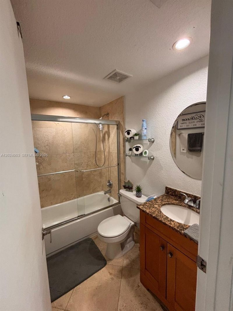 8411 Forest Hills Dr , Unit 308, Coral Springs, FL 33065 Photo