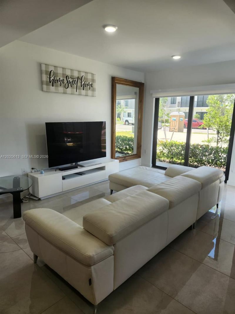 14560 SW 261st St, Unit EFFICIENCY, Homestead, FL 33032 Photo