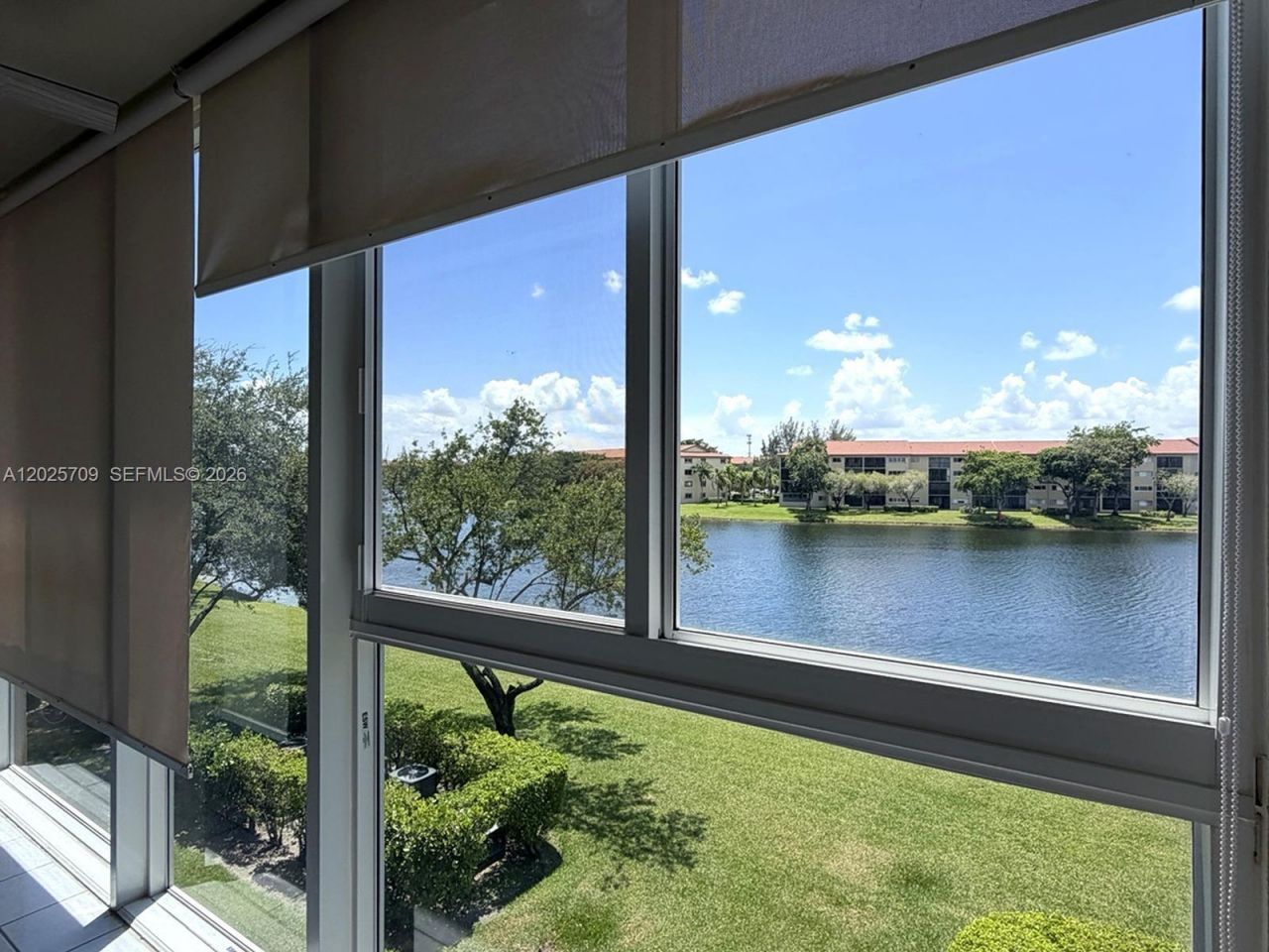 850 SW 138th Ave, Unit 307D, Pembroke Pines, FL 33027 Photo