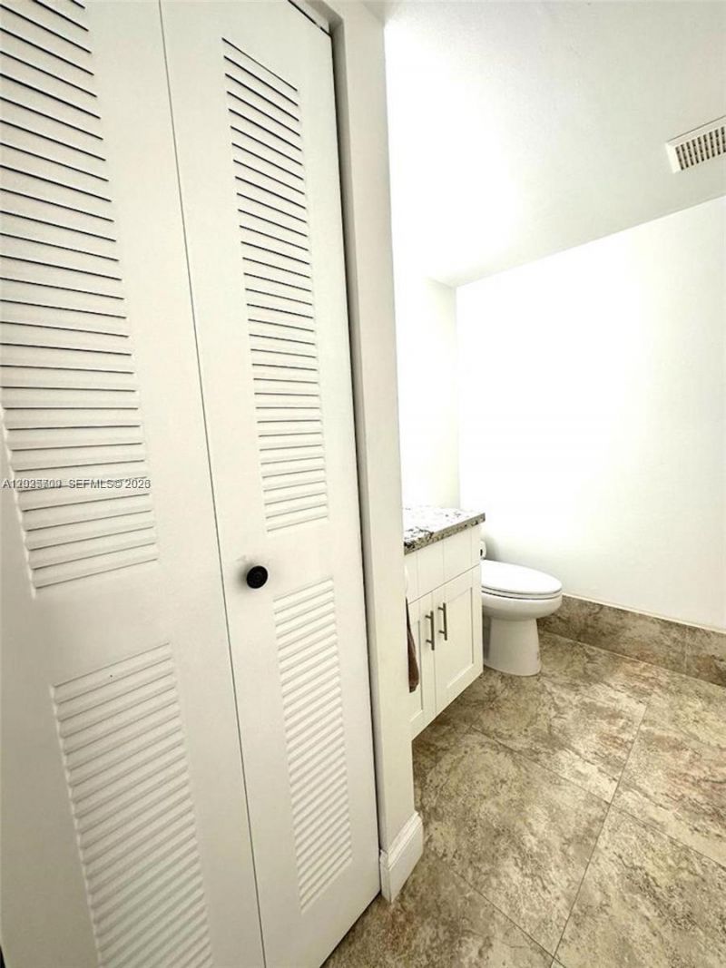 850 SW 138th Ave, Unit 307D, Pembroke Pines, FL 33027 Photo