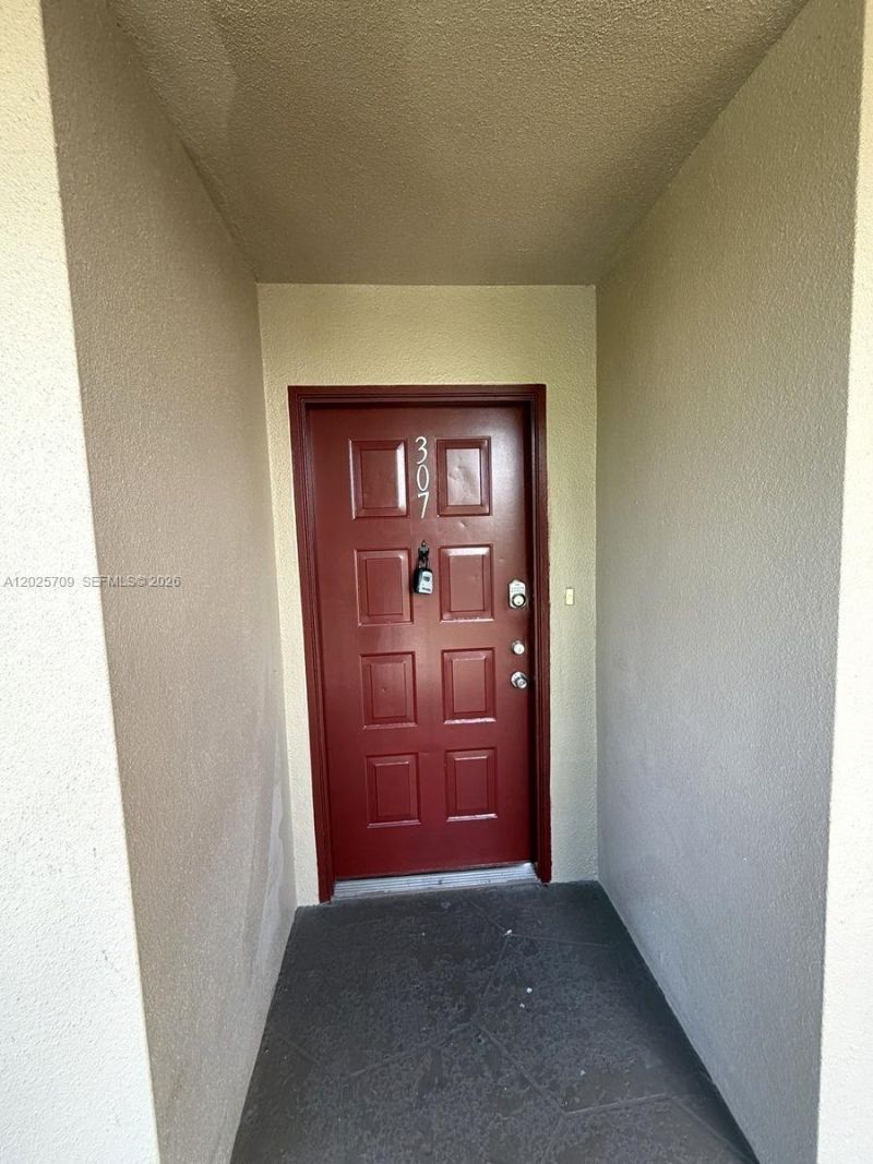 850 SW 138th Ave, Unit 307D, Pembroke Pines, FL 33027 Photo
