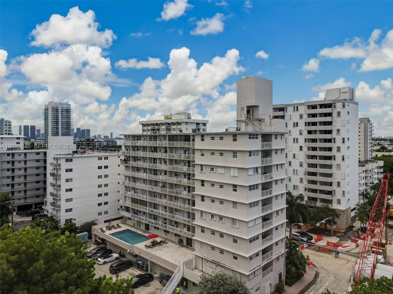 1300 Lincoln Rd , Unit B402, Miami Beach, FL 33139 Photo
