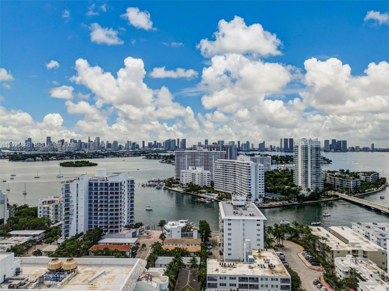 1300 Lincoln Rd , Unit B402, Miami Beach, FL 33139 Photo