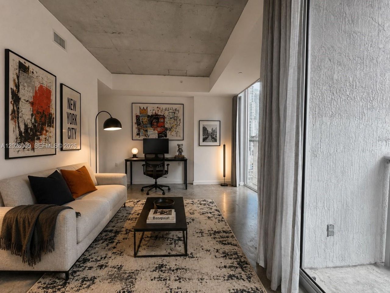 151 SE 1st St , Unit 1501, Miami, FL 33131 Photo