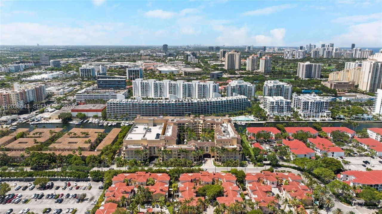 3001 NE 185th St , Unit 610, Aventura, FL 33180 Photo