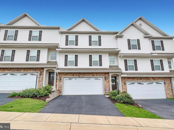 2318 BARTLETT ROAD, HARRISBURG, PA 17110