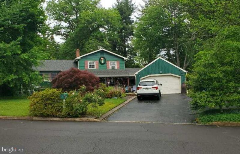 700 GORDON DRIVE , YARDLEY, PA 19067