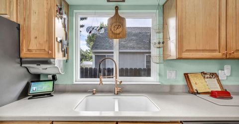 2434 Fieldcrest Drive, Carson City, NV 89701 Photo