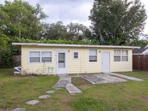 220 N ADELLE AVENUE , Unit B, DELAND, FL 32720
