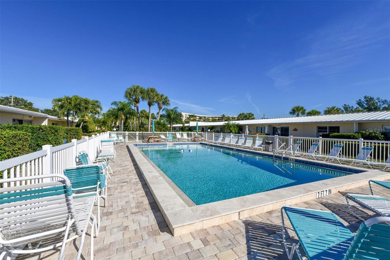 5830 Midnight Pass Road, Unit 32, Sarasota, FL 34242 Photo