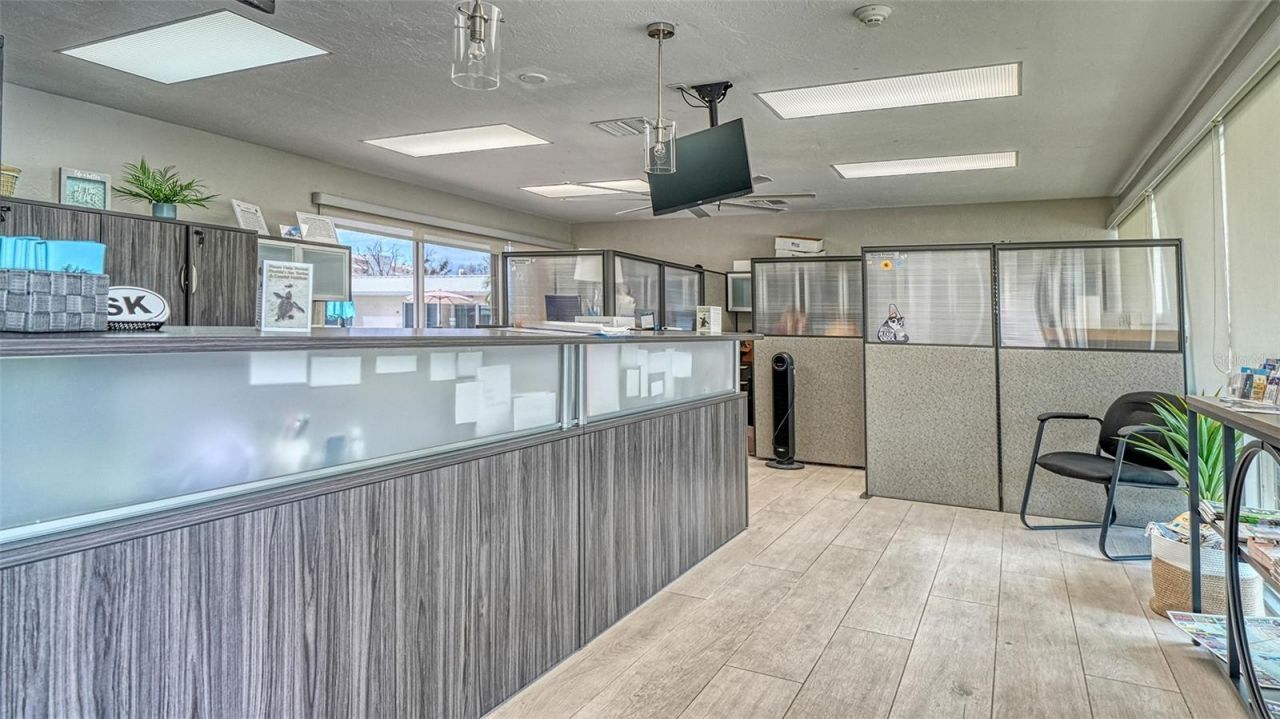 5830 Midnight Pass Road, Unit 32, Sarasota, FL 34242 Photo